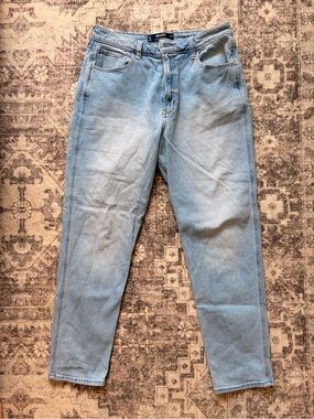Ultra High Rise Jeans